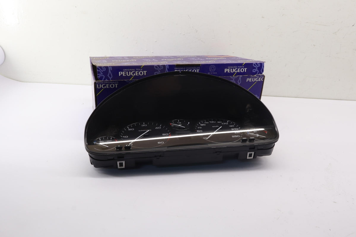 Original OE Peugeot Kombiinstrument 6104RX