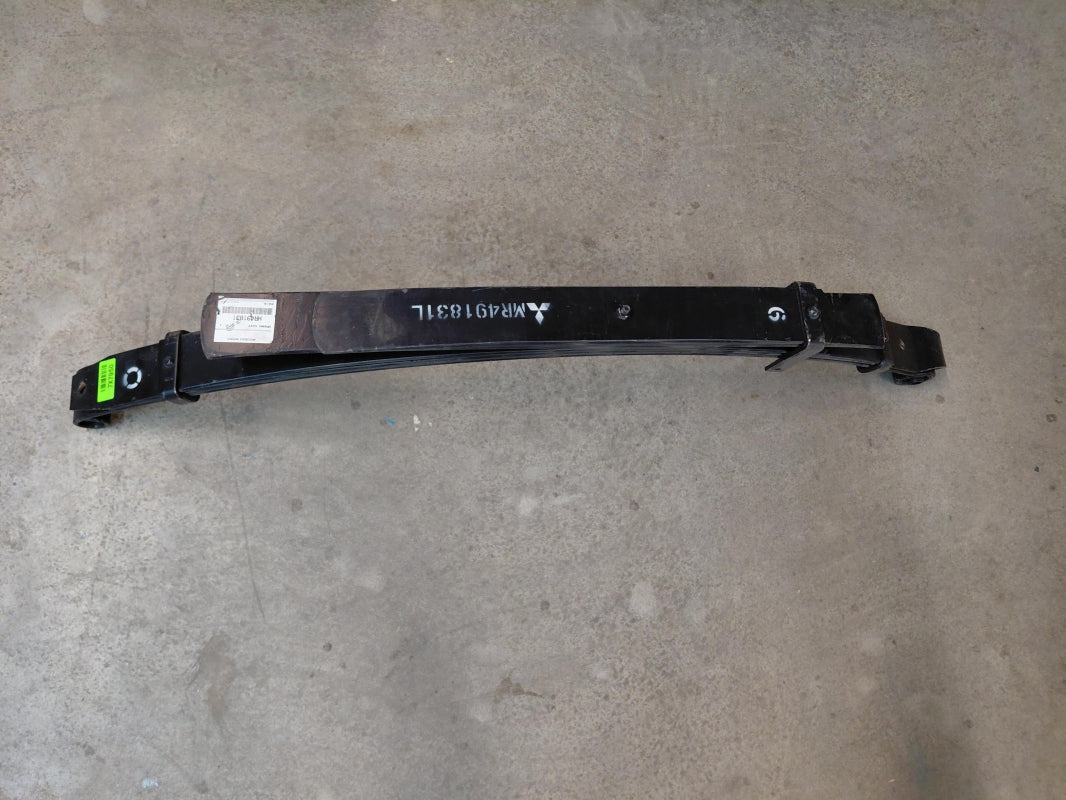 Original OE MITSUBISHI Blattfeder MR491831