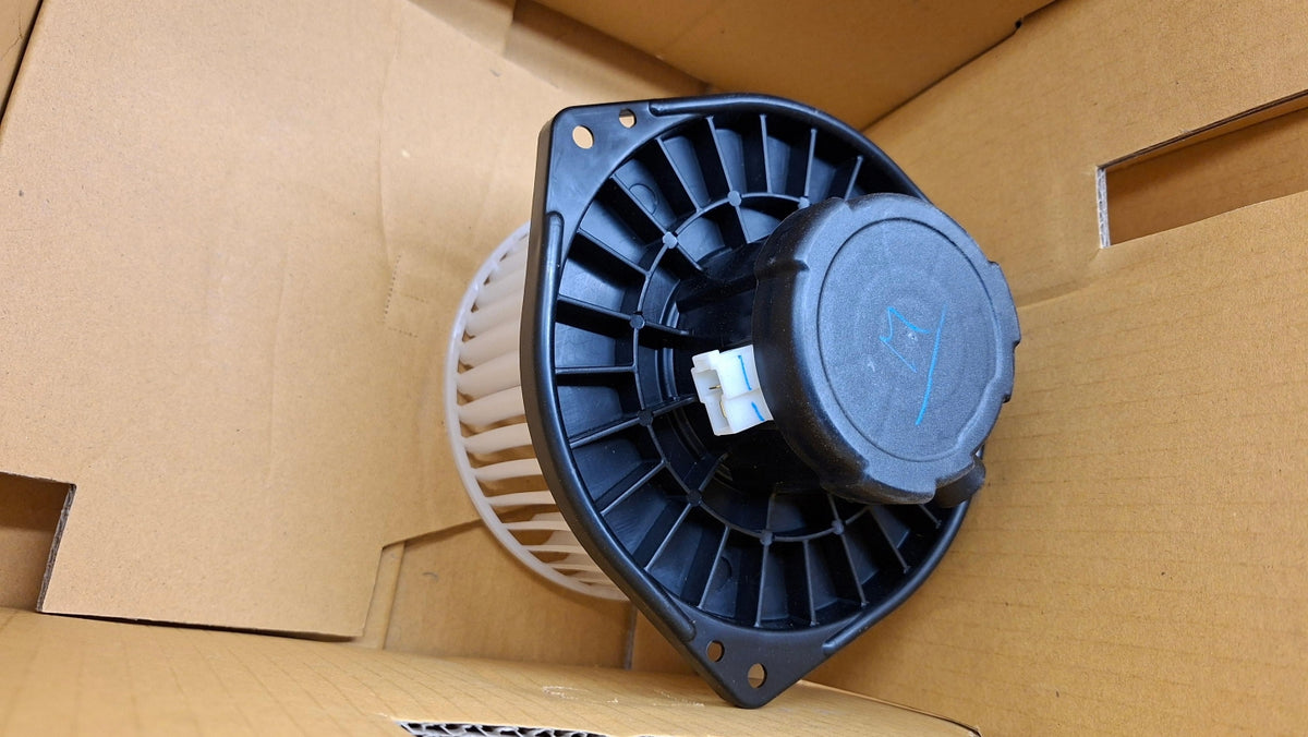 Original OE MITSUBISHI Innenraumgebläse Elektromotor 7802A105