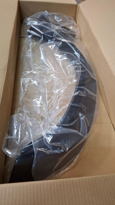 Original OE MITSUBISHI Kotflügel Zierleiste MR241461