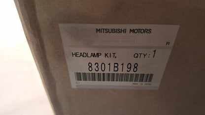 Original OE MITSUBISHI Scheinwerfer 8301B198