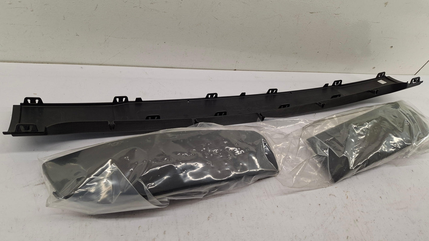 Original RENAULT Clio II Stoßstange Zierleistensatz schwarz vorne 7701208094