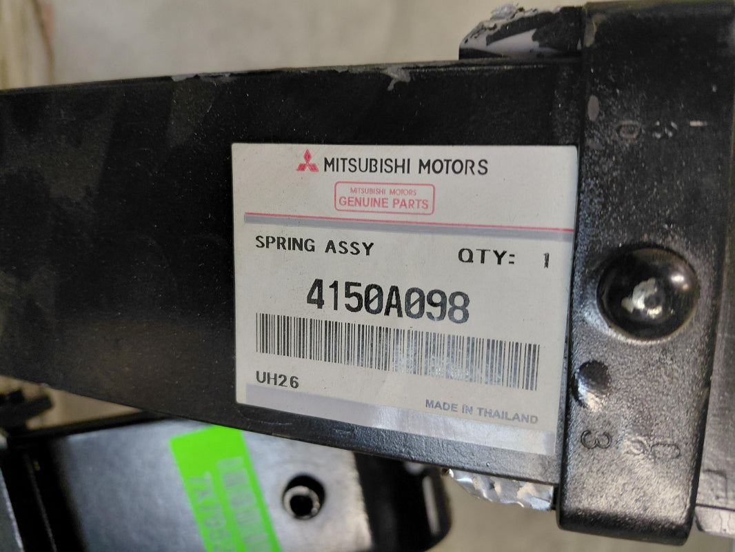 Original OE MITSUBISHI Blattfeder 4150A098
