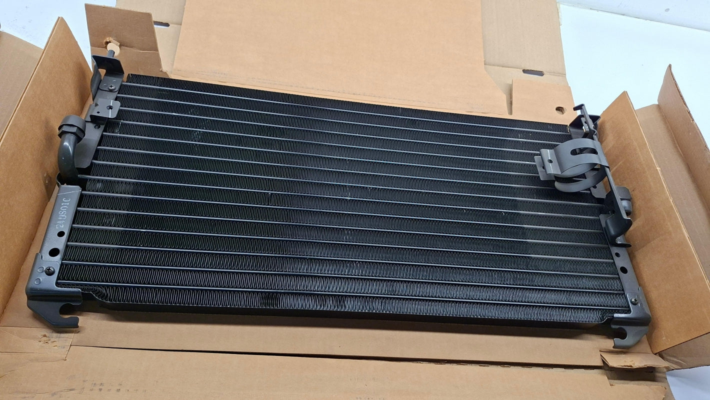 Original OE MITSUBISHI Klimakondensator MB849060