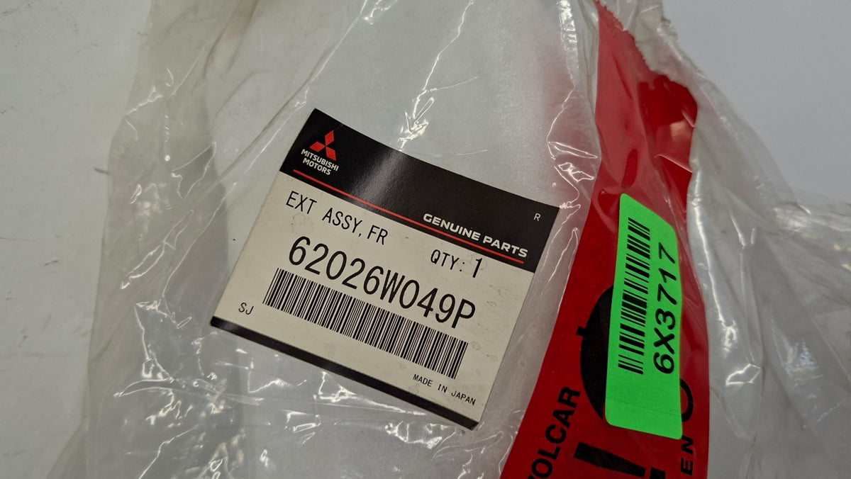 Original OE MITSUBISHI Stoßfängerabdeckung 62026W049P