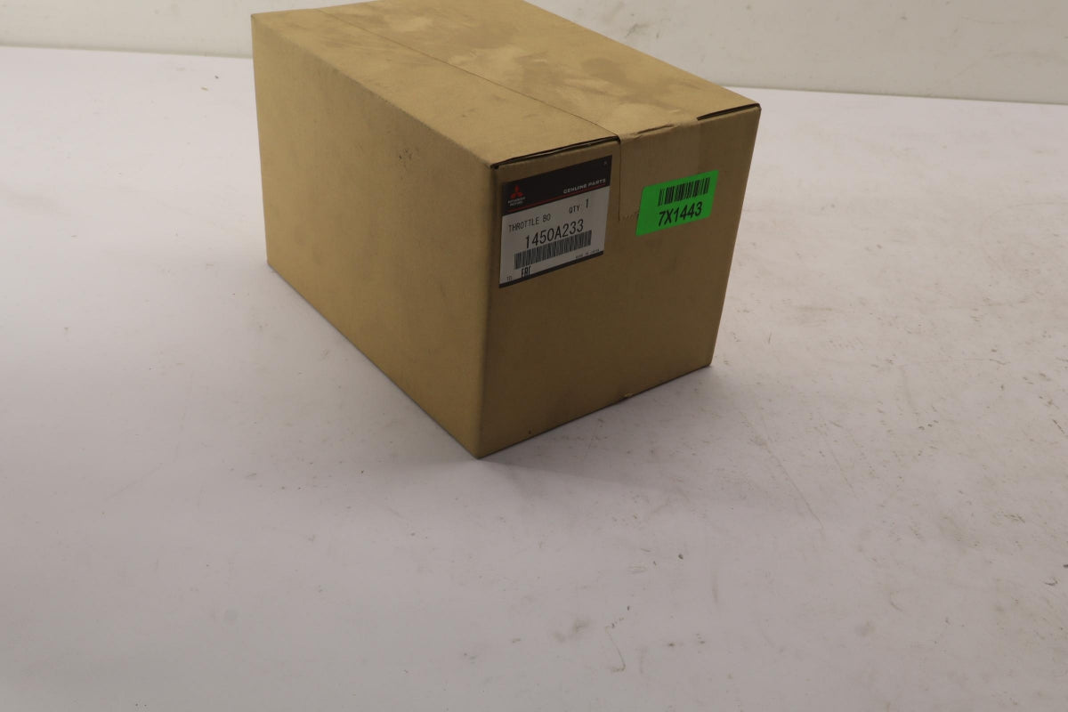 Original OE MITSUBISHI Drosselklappe 1450A233