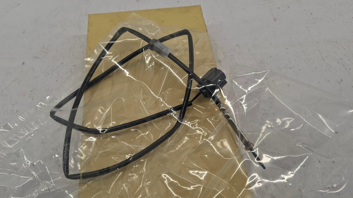 Original OE MITSUBISHI Abgastemperaturgeber 1587A038