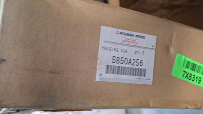 Original OE MITSUBISHI Rahmen 5850A256
