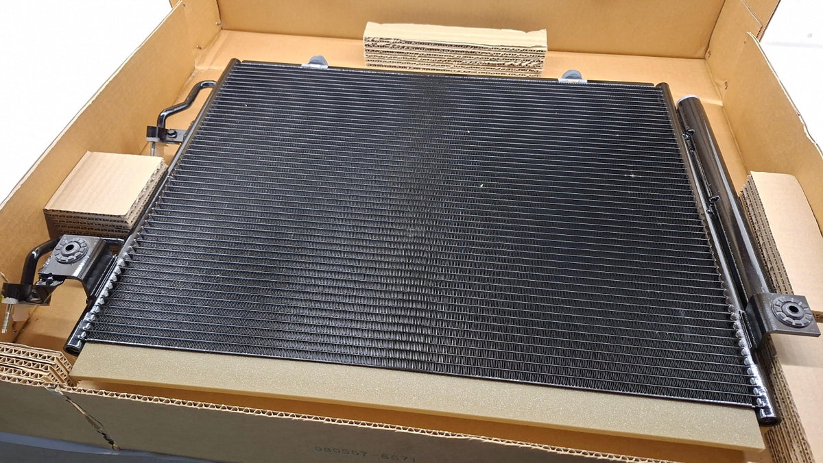 Original OE MITSUBISHI Klimakondensator 7812A050