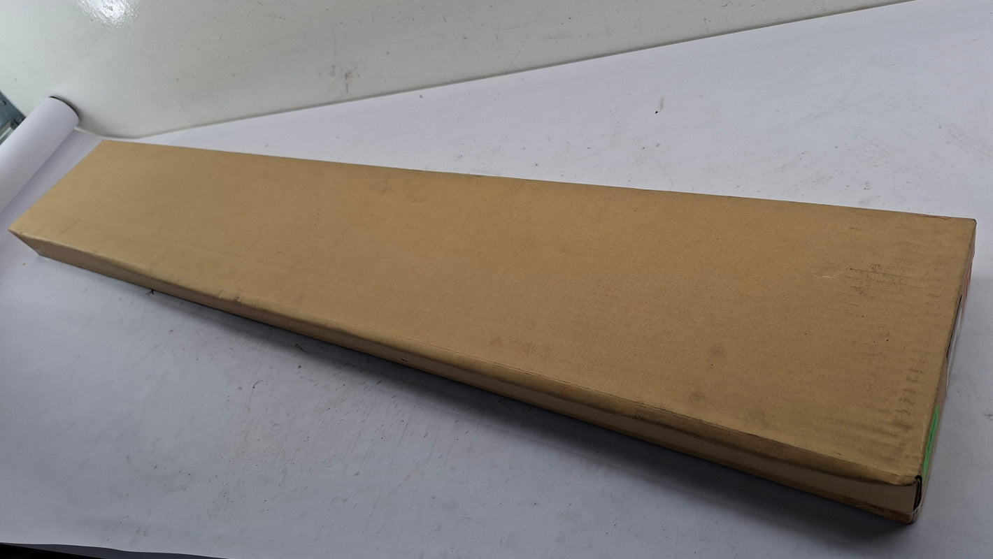 Original OE MITSUBISHI Hutablage 7237A145XA
