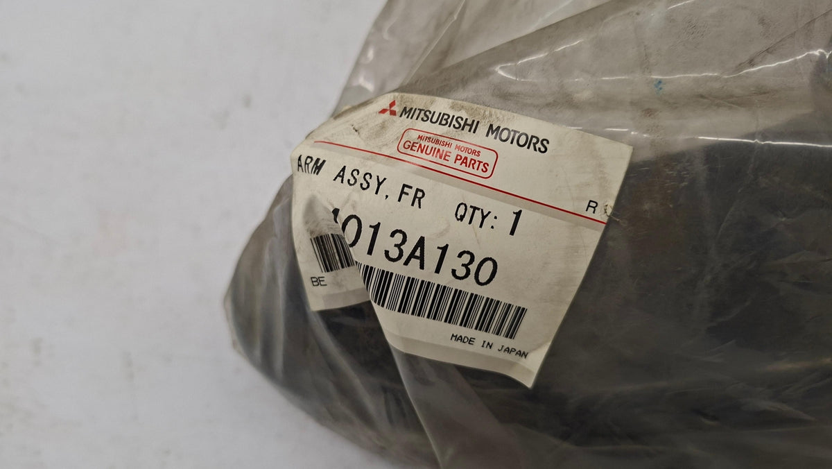 Original OE MITSUBISHI Querlenker 4013A130