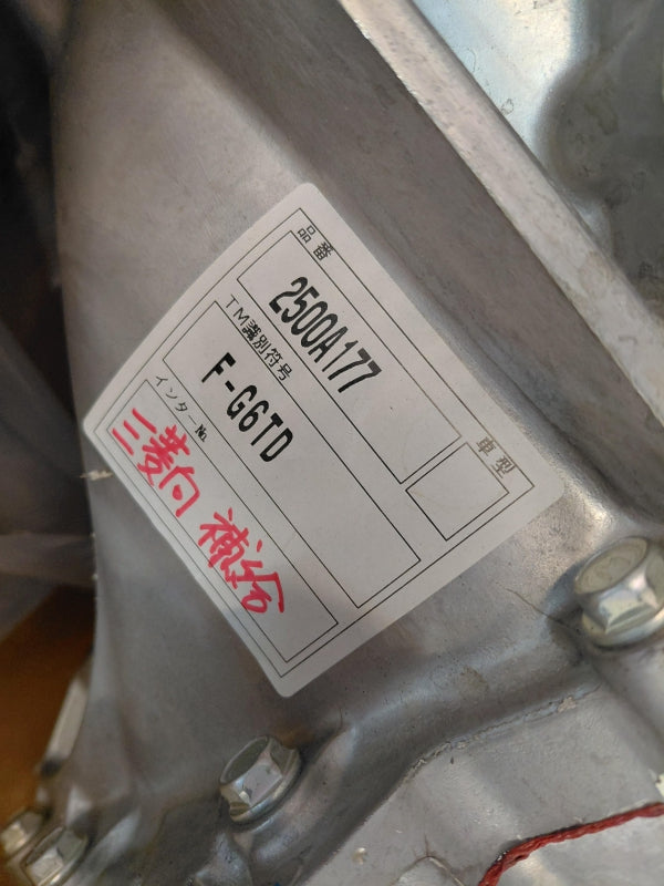 Original OE MITSUBISHI Schaltgetriebe 2500A177