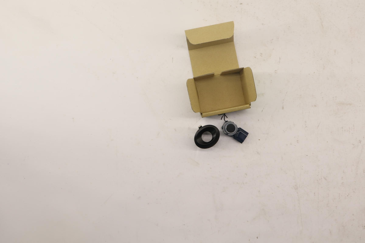 Original OE MITSUBISHI Parksensor 8651A277