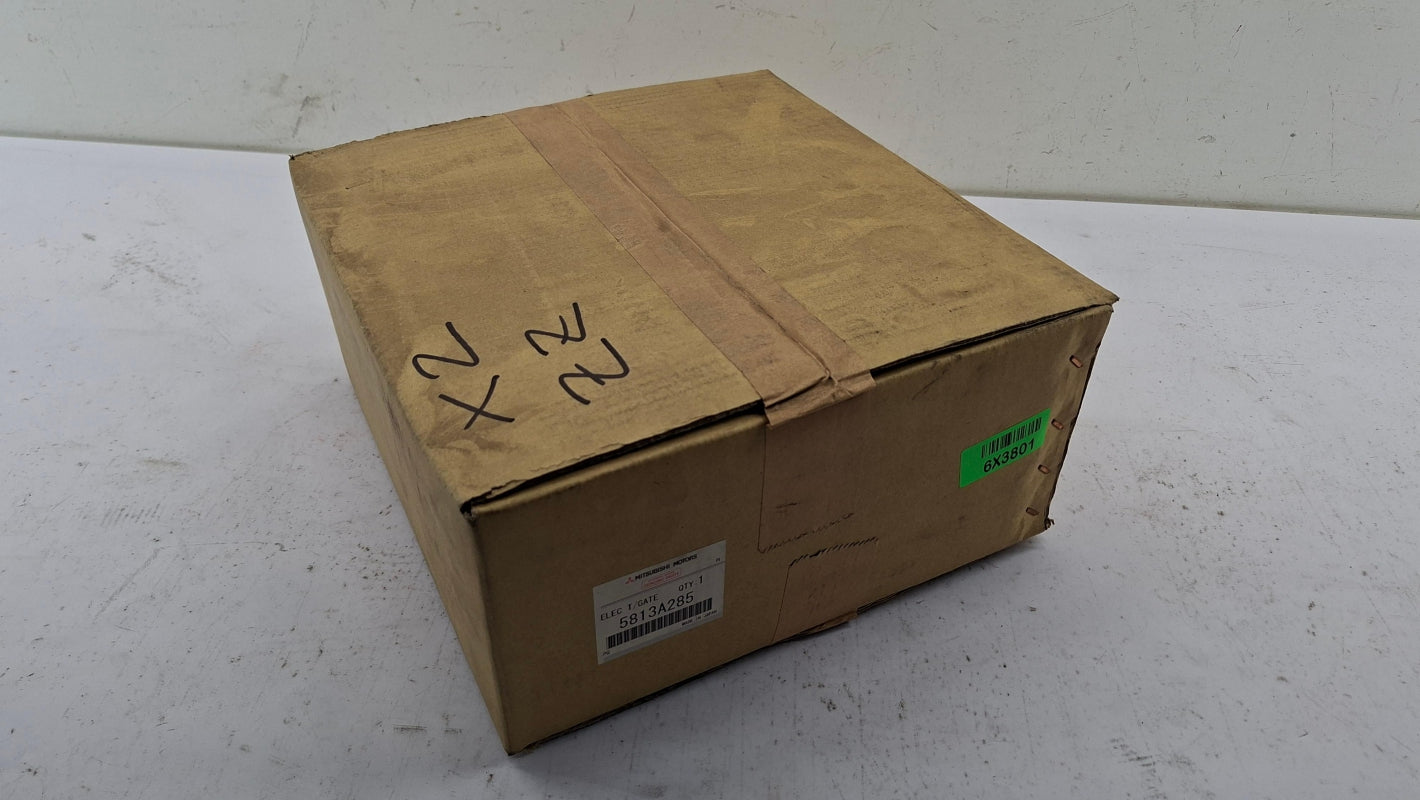 Original OE MITSUBISHI Stellantrieb 5813A285