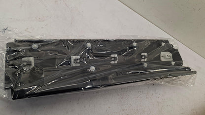Original OE MITSUBISHI Tür Zierleiste 5757A540XA