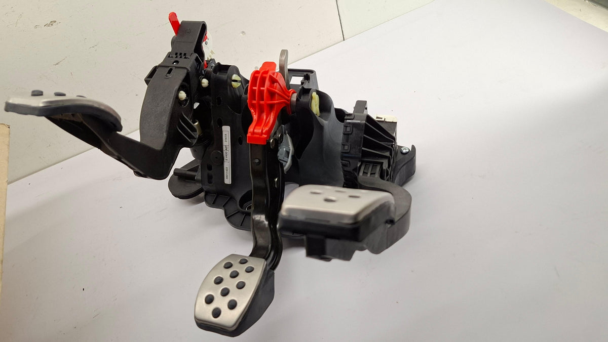 Original OE OPEL Kitpedal 39011433