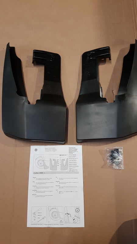 Original VW Crafter '06-'17 Schmutzfängersatz vorne 2E0075111