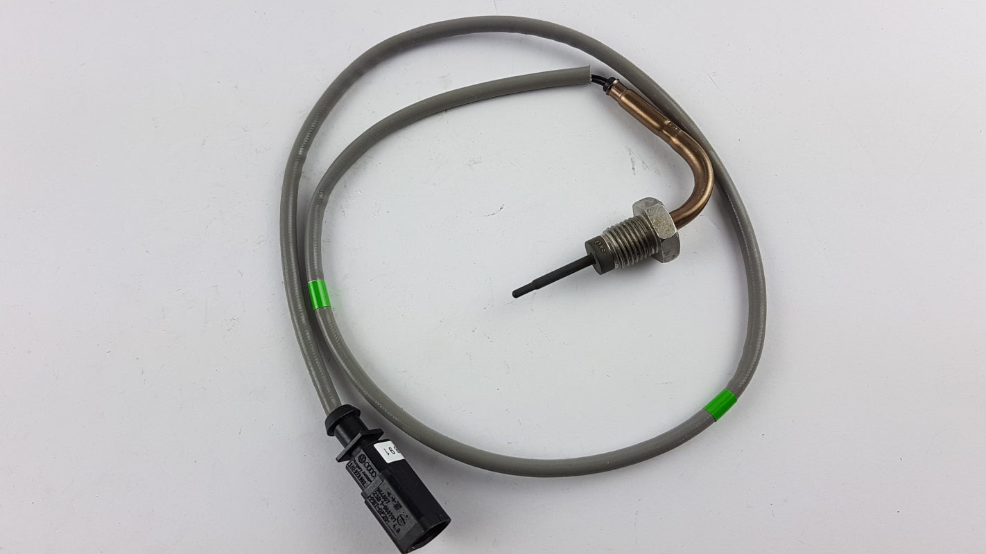 Original AUDI A3 III TT VW Golf Mk7 Passat B8 Abgastemperaturgeber 04L906088BL