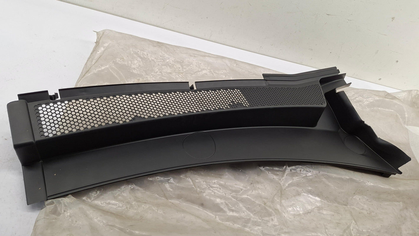 Original OE FIAT Wasserabweiser 95525361