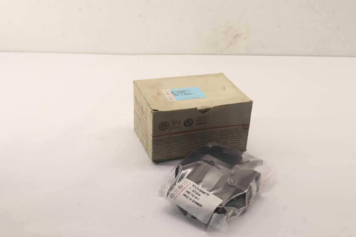 Original OE Volkswagen Mittelkonsole Teil 4B0713151C