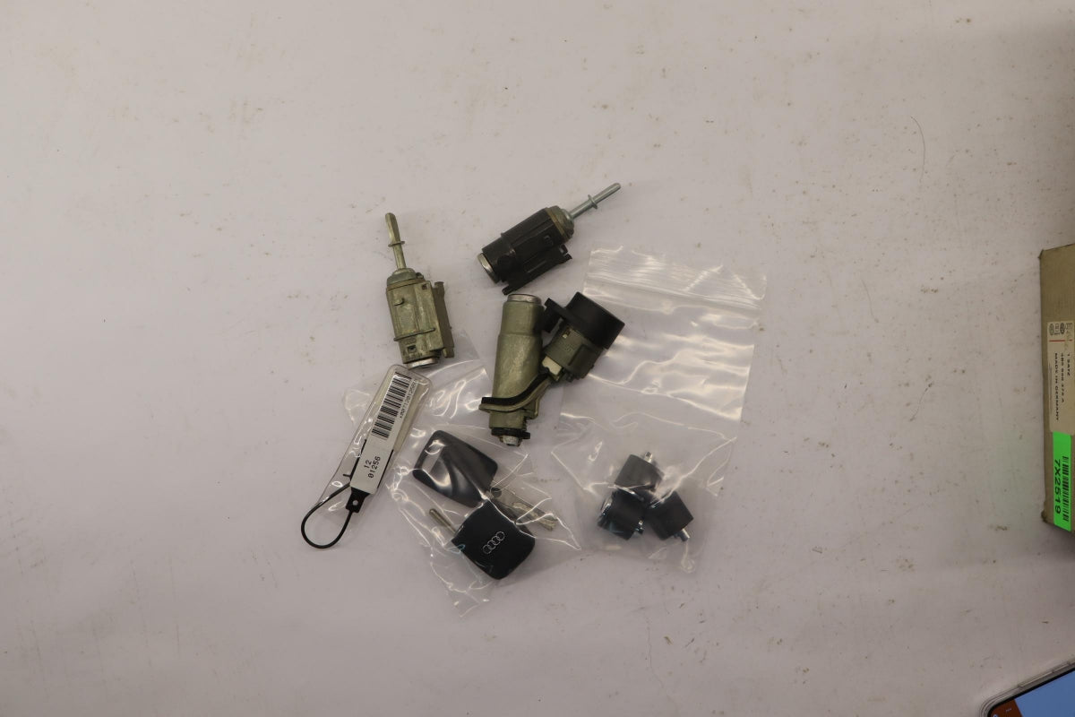 Original OE Volkswagen Schließzylinder Satz 4B5898375A