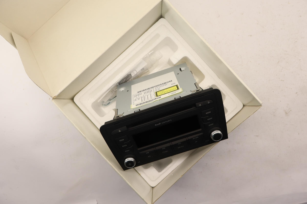 Original OE Volkswagen Multimedia Haupteinheit 8P0057186P