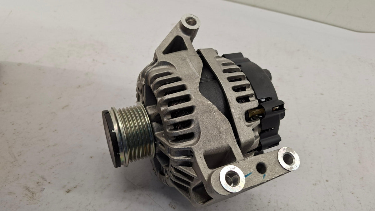 Original OE FIAT Lichtmaschine 51984058
