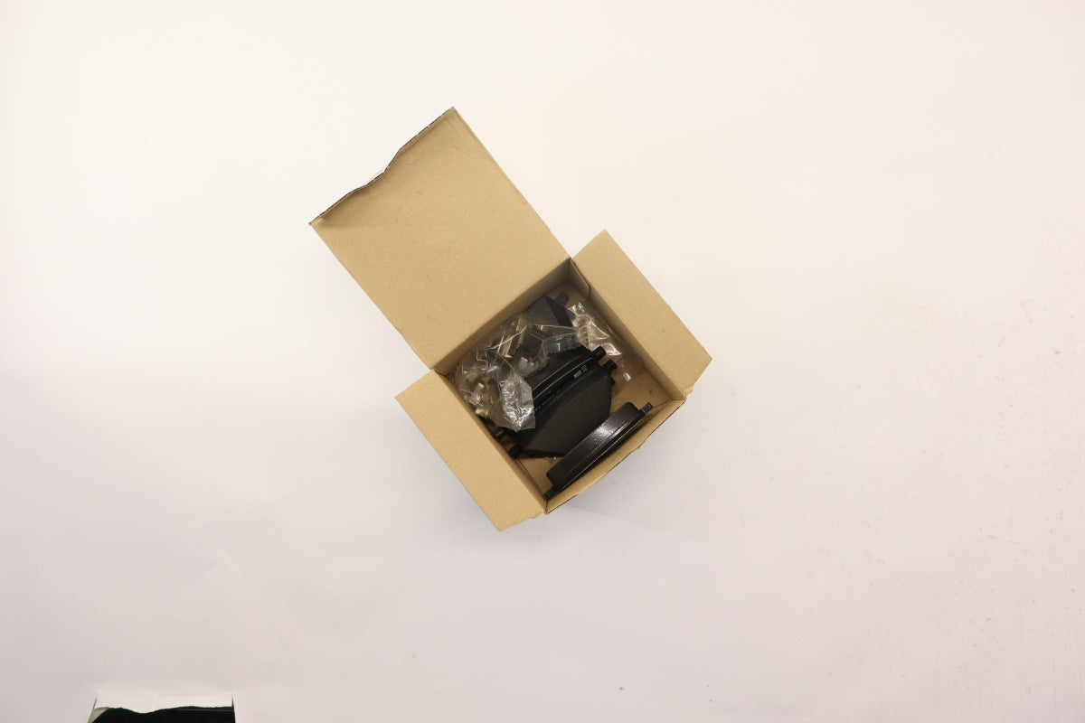 Original OE MERCEDES-BENZ Bremsbeläge A0004205203