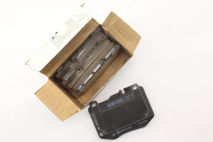 Original OE MERCEDES-BENZ Bremsbeläge A0004208203