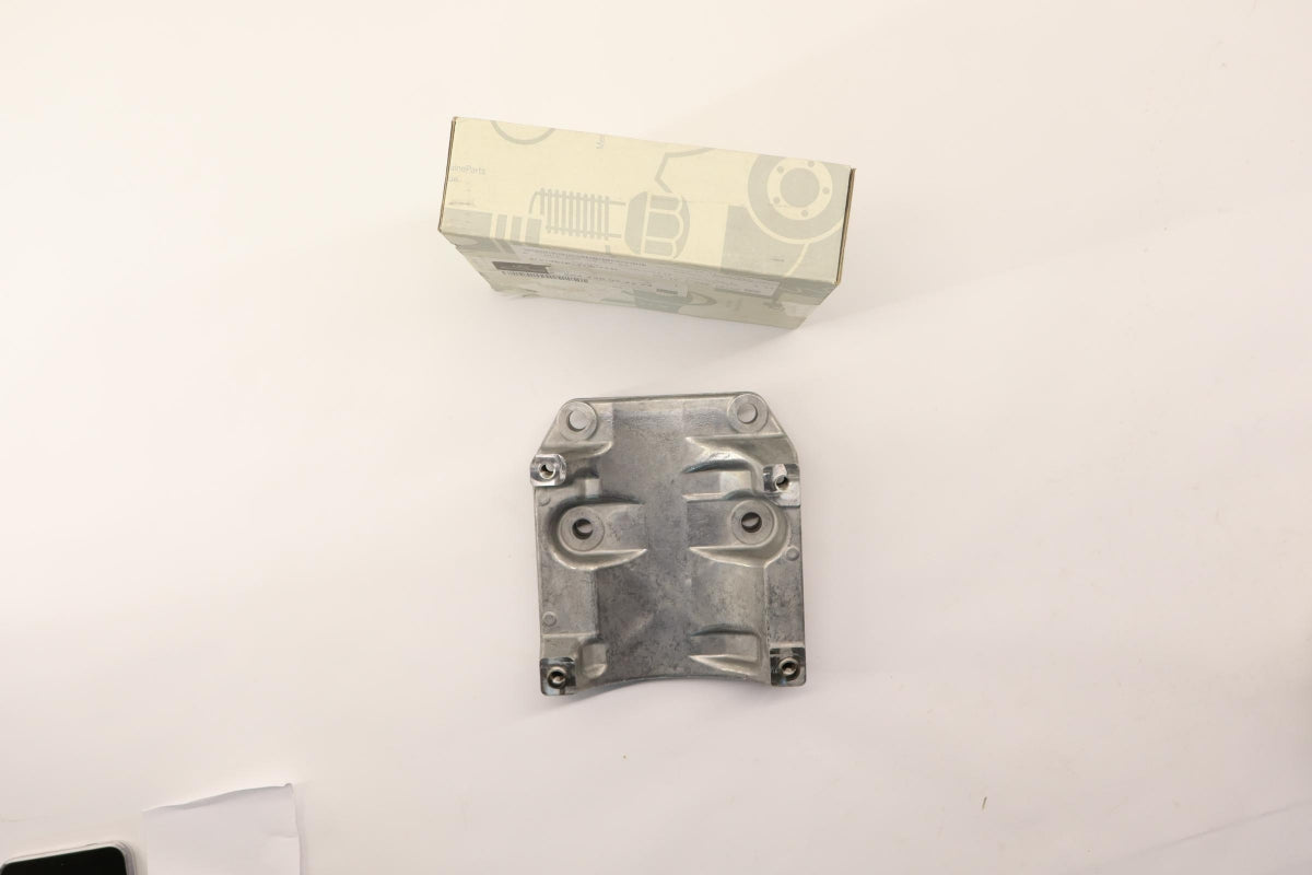 Original OE MERCEDES-BENZ Halter A904230094264
