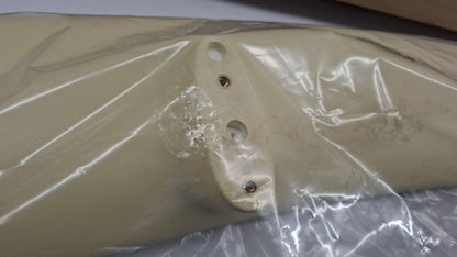 Original OE RENAULT Spoiler 7701410759