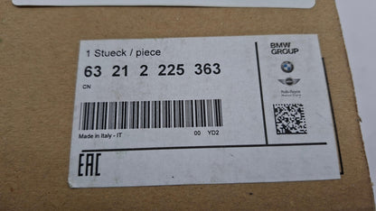 Original OE BMW Heckleuchte 63212225363