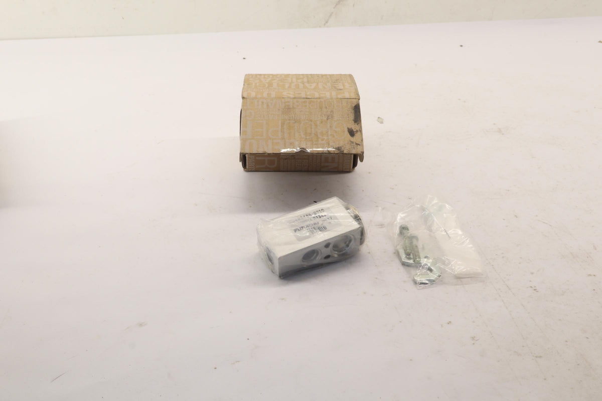 Original OE RENAULT Klimaanlage Expansionsventil 922704495R