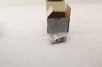 Original OE RENAULT Klimaanlage Expansionsventil 922700023R