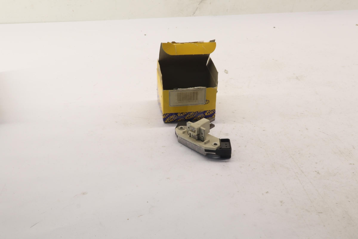 Original OE RENAULT Generatorregler 7701033525