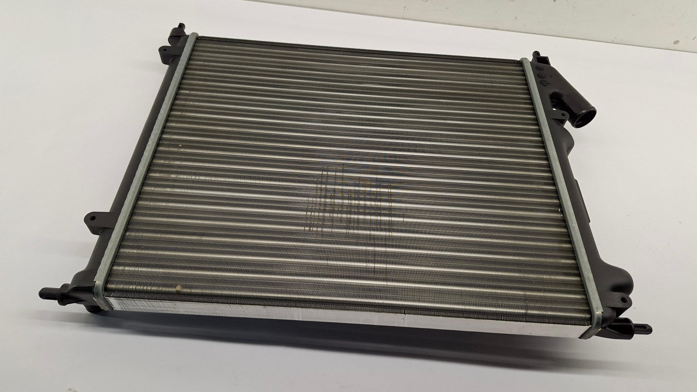 Original OE RENAULT Wasserkühler 7701047888