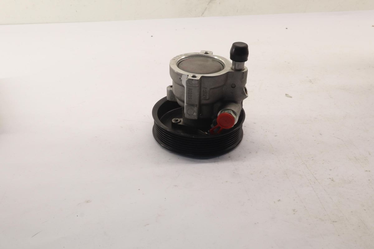 Original OE RENAULT Servopumpe 8200888377