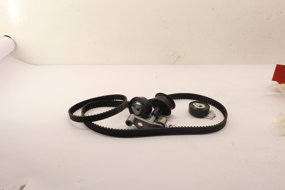 Original OE RENAULT Zahnriemensatz 8671018802