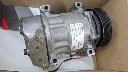 Original OE RENAULT Klimakompressor 7701499836