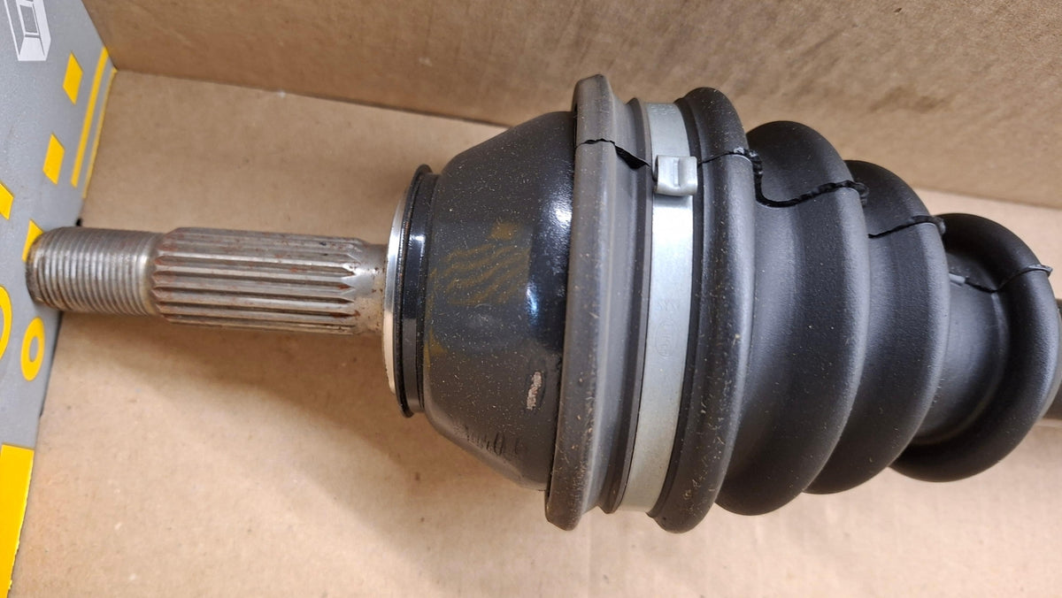 Original OE RENAULT Antriebswelle 7701498958