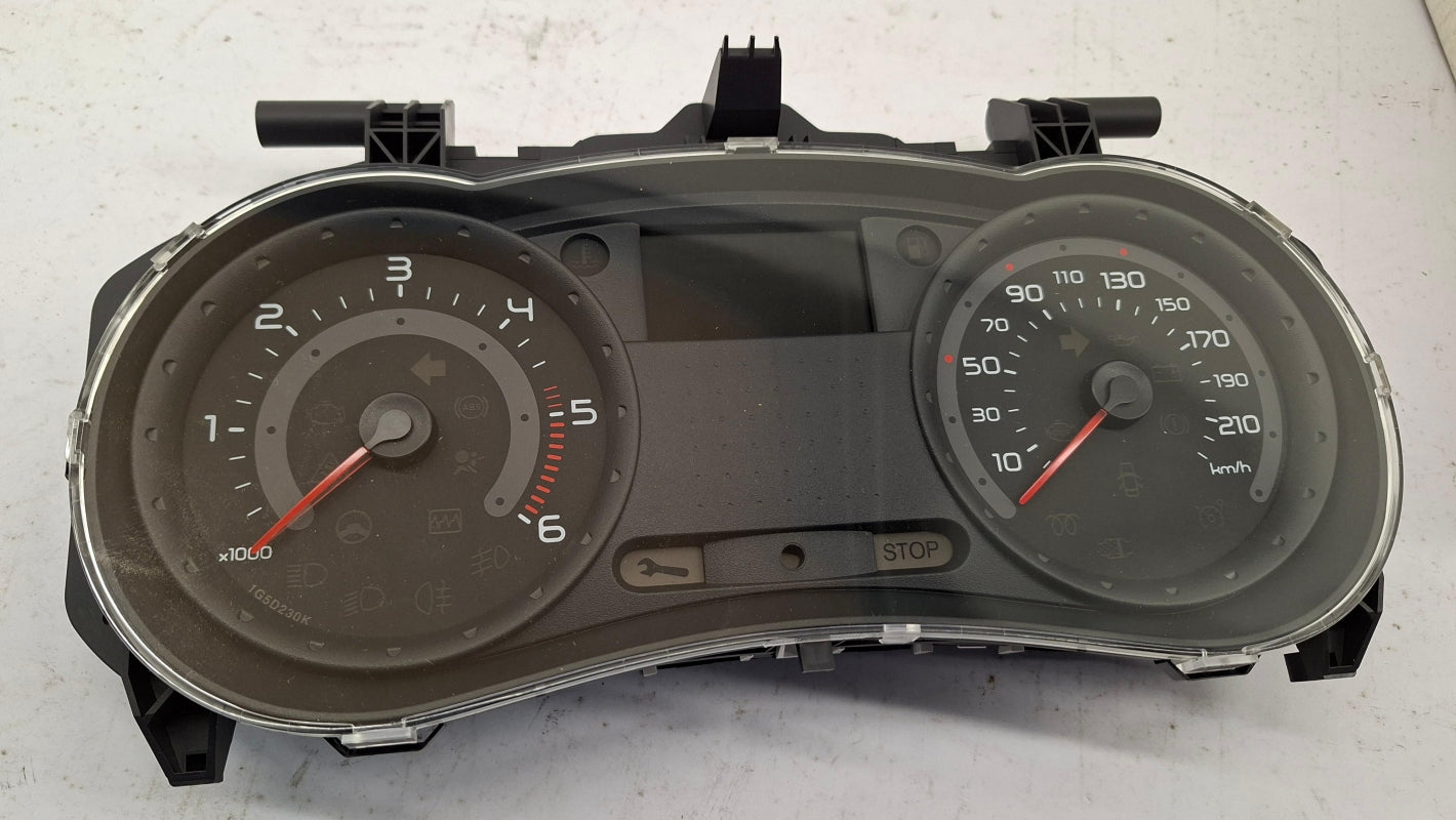 Original OE RENAULT Kombiinstrument 8200582702