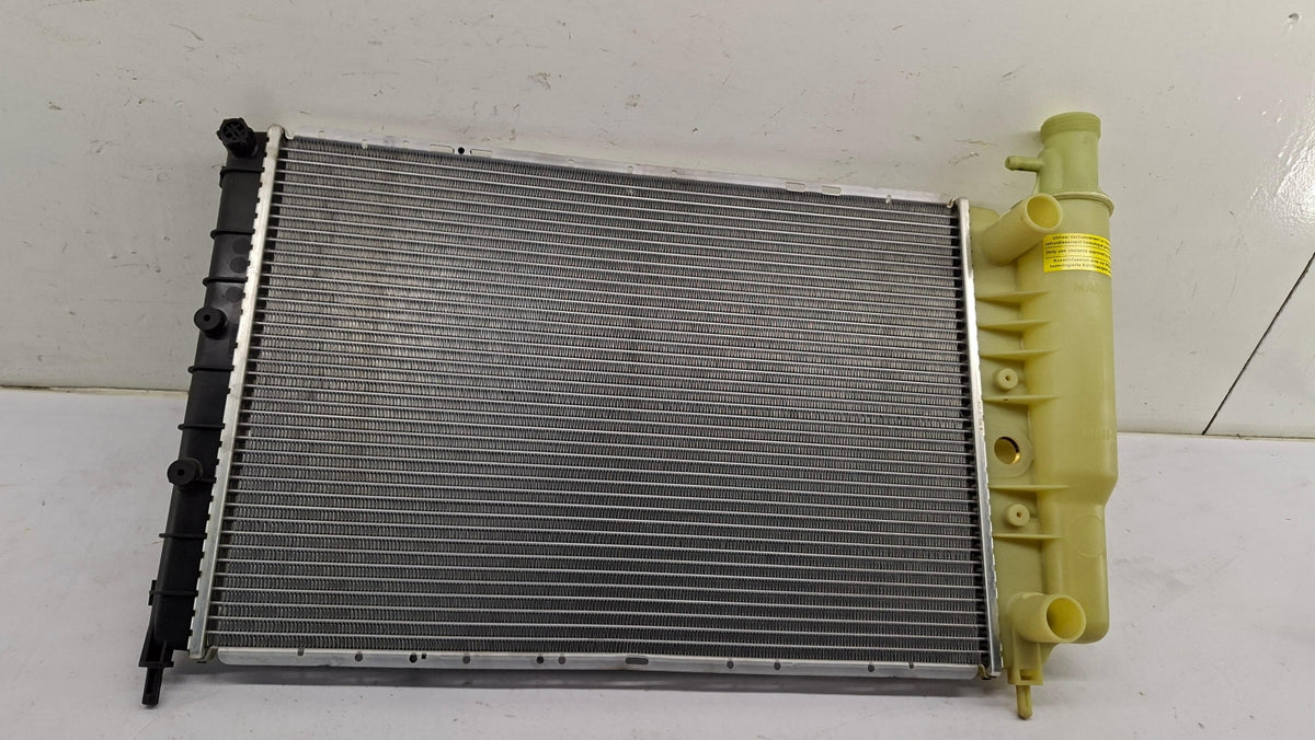 Original OE RENAULT Wasserkühler 7700778034