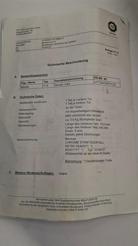 Original OE NISSAN Türzierleisten Satz KE7601KA00BK