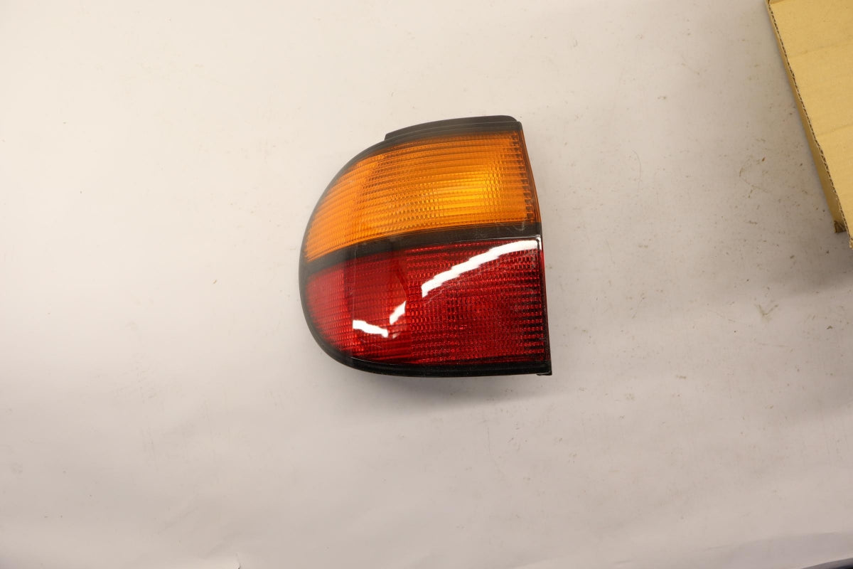 Original VW Sharan I '96-'00 Heckleuchte Schlussleuchte aussen links 7M0945095G