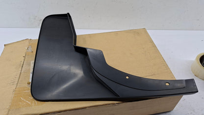 Original OE NISSAN Schmutzfänger 638514JB0A