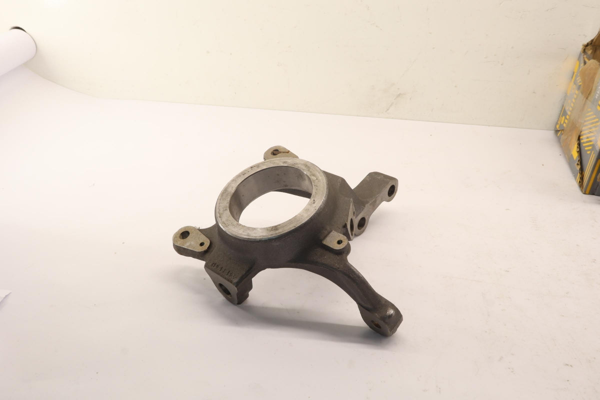 Original OE RENAULT Achsschenkel 7700428004