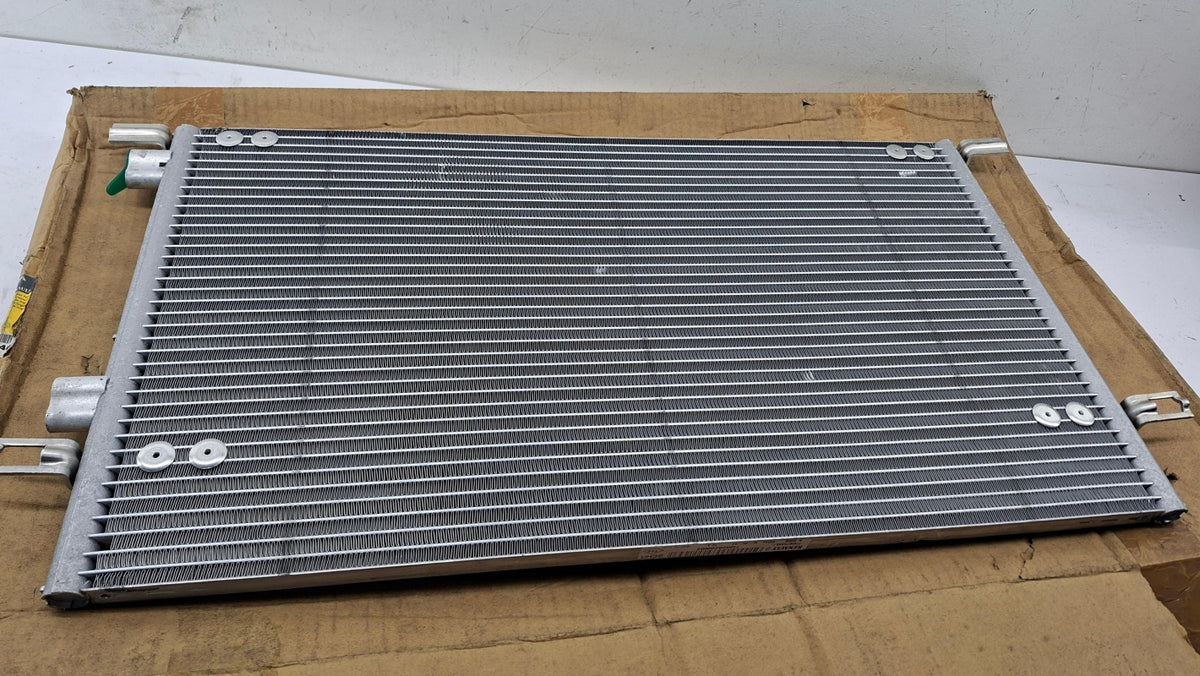 Original OE RENAULT Klimakondensator 7701045346
