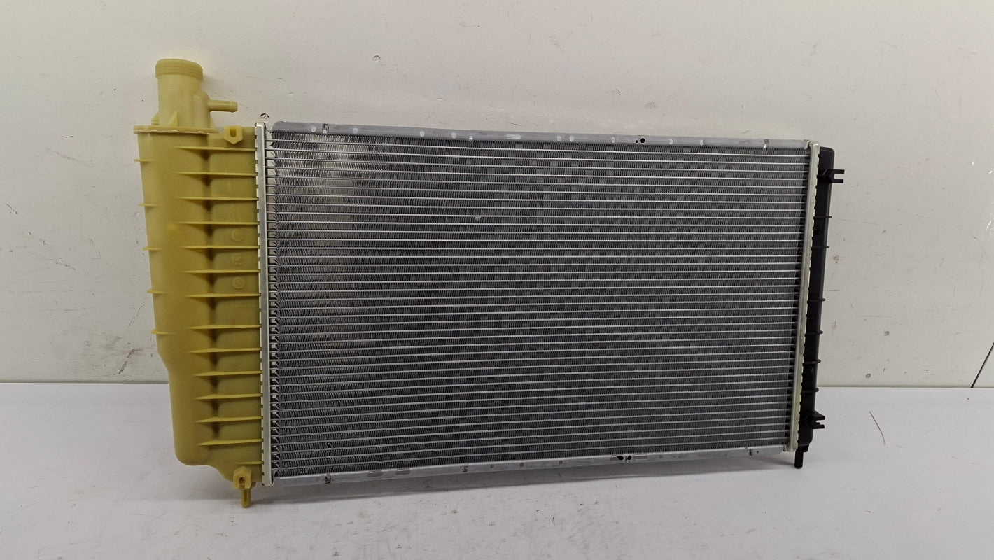 Original OE RENAULT Wasserkühler 7701414013