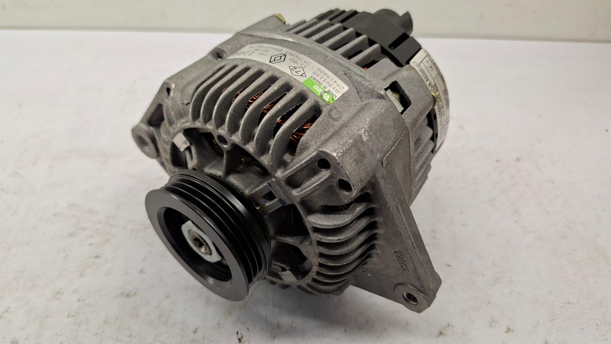 Original RENAULT Megane 1995-2003 Lichtmaschine 1.4 1.6 7701499602