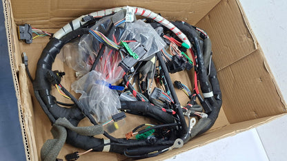 Original OE RENAULT Kabelbaum 240184681R